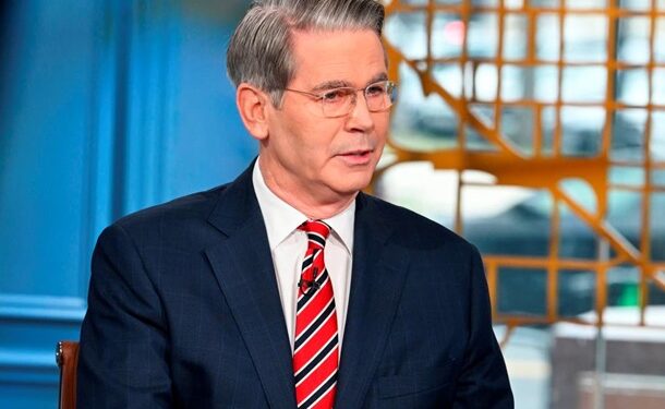 В США зробили заяву про угоду щодо копалин України