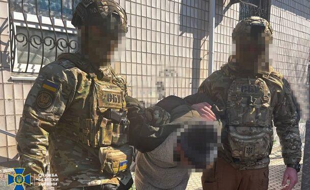 СБУ попередила теракт біля ТЦК у Херсоні