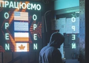 НБУ знизив курс долара на останній день березня