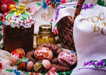 Християни східного та західного обрядів відзначають Великдень