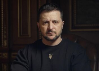 РФ не полишає спроб просуватися – Зеленський