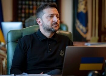 Зеленський відхилив “перемир’я” Путіна на 9 травня