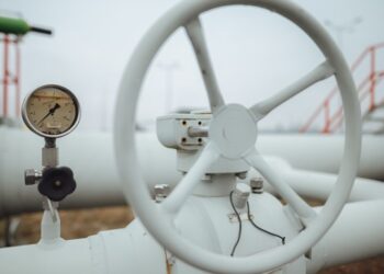 В Україні впали обсяги закачування газу на 44%