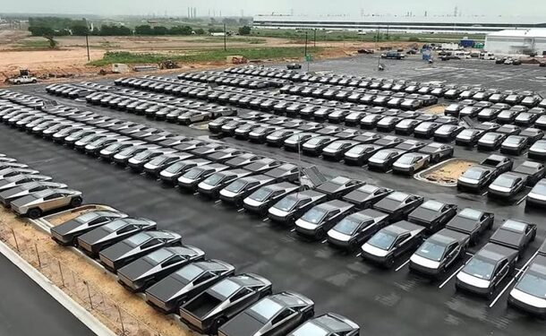 На складі Tesla накопичено більше 10 тисяч непроданих пікапів Cybertruck