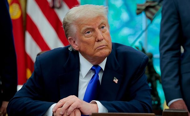 Трамп пообіцяв збільшити торгівлю з Індією та Пакистаном після перемир’я