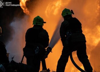 Кременчук зазнав потужної атаки, є влучання