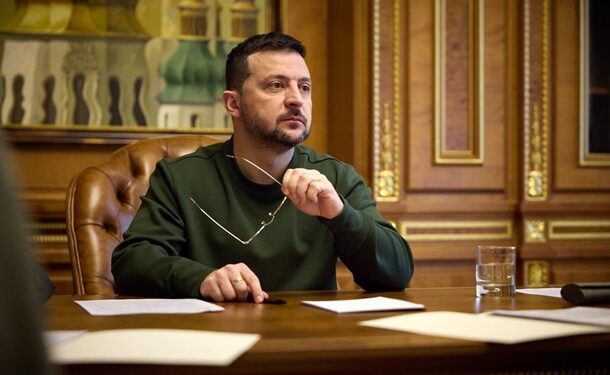 Зеленський запровадив санкції проти нардепів-втікачів