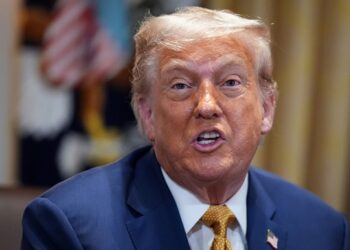 Трамп пригрозив Путіну “невеличким сюрпризом”