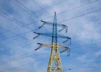 Україна подвоїла імпорт електроенергії за тиждень