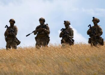 В Україні продовжили дію воєнного стану