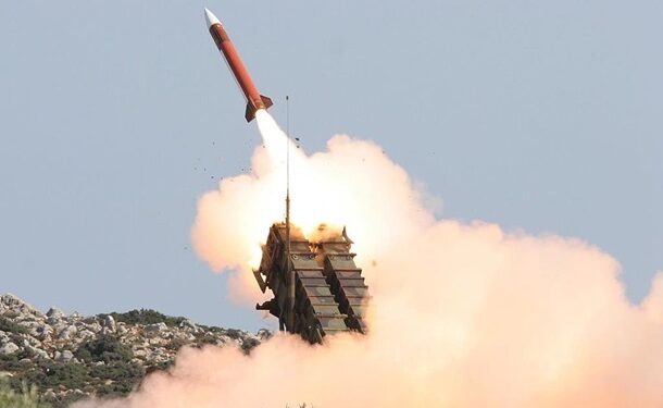 Лондон розглядає питання купівлі зброї США Україні