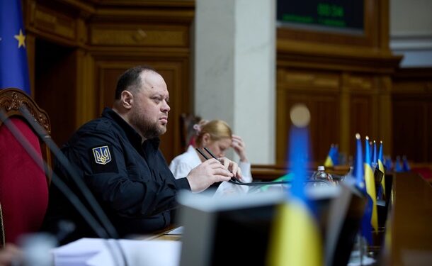 Стефанчук підписав законопроєкт щодо НАБУ та САП