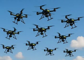 Рій дронів: як близько ми до війни з фантастичного кіно?