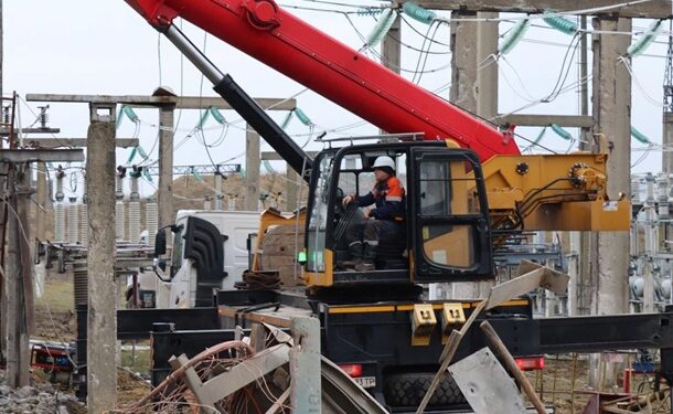 Нові відключення охопили 10 областей України