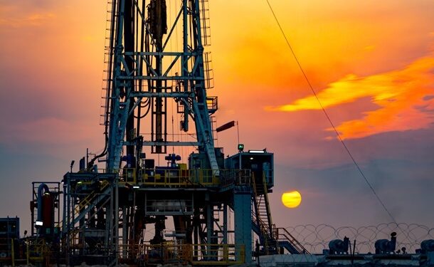 Ірак знизив виробництво нафти і припинив експорт із Курдистану – ЗМІ