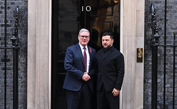 Зеленський прибув з візитом у Лондон